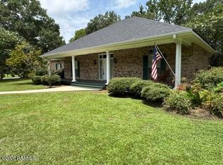 284 Meadow Cir, Opelousas, LA 70570