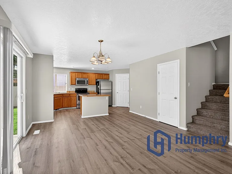 1359 E Palermo St — Photo 11