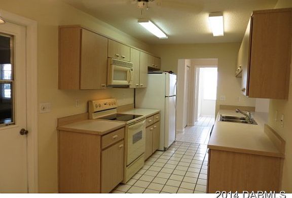 3rd image of 120 Duck Hawk Cir #305