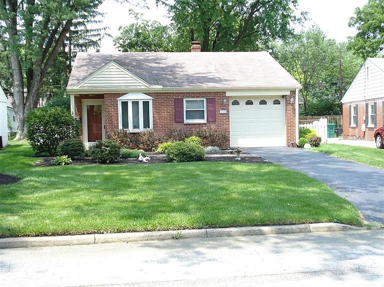 1st image of 2517 Oakley Ave