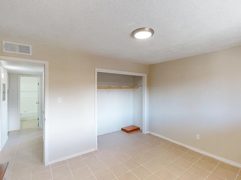 1039 Sage St — Photo 15
