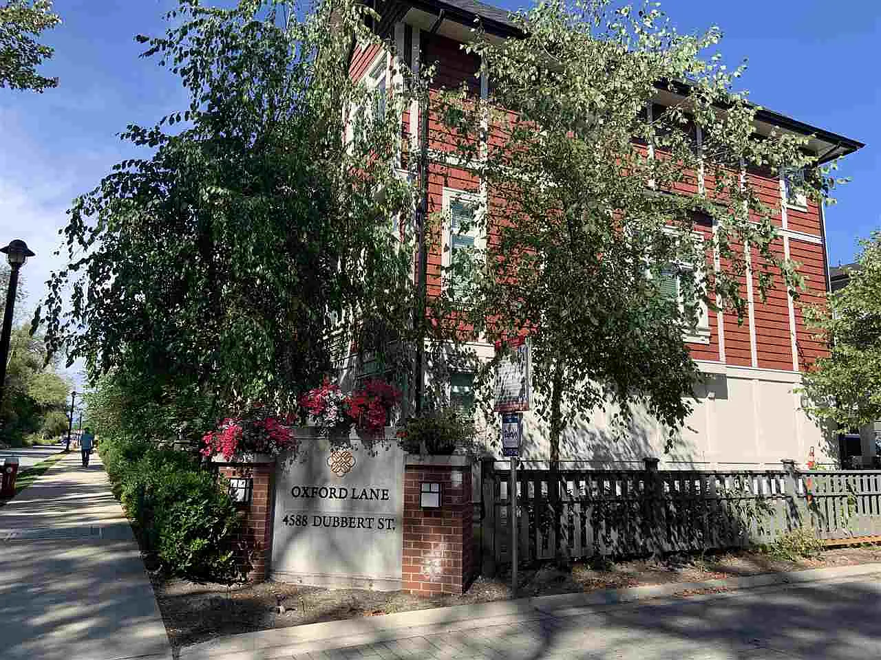 3 bed, 1000 sqft, $1,250 — Photo 2