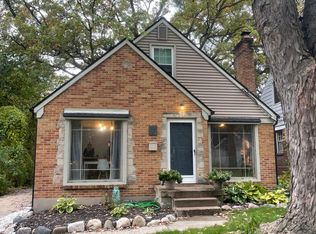 1439 Philadelphia Ave SE, Grand Rapids, MI 49507