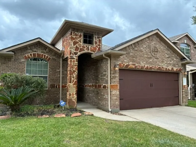 7042 Windy Run Ct — Photo 3