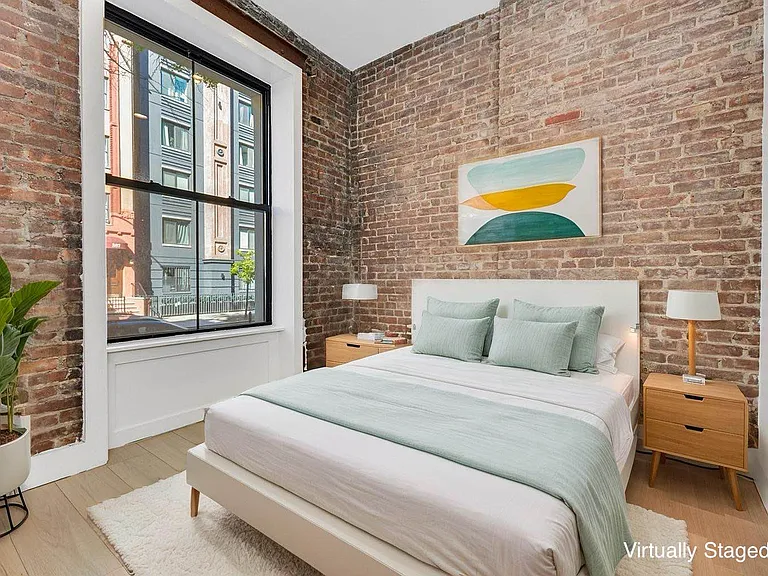 356 W 48th St #D1 — Photo 6