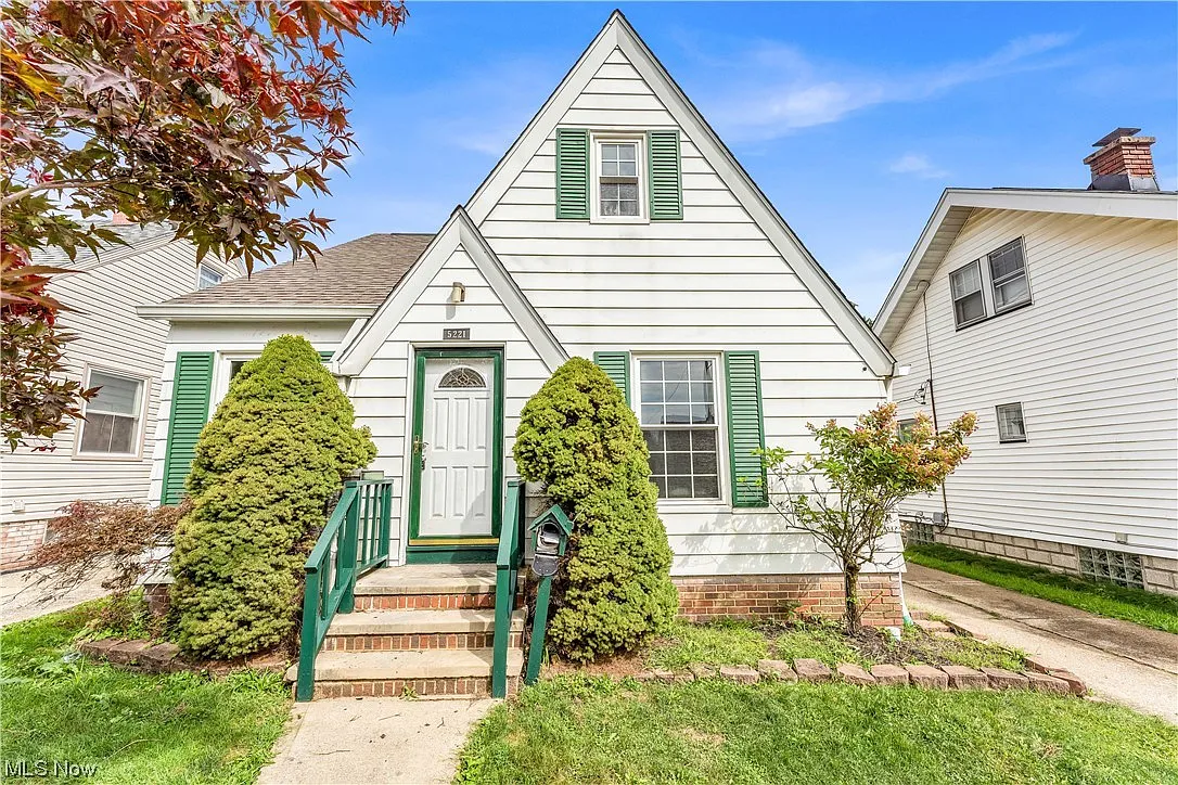 5221 Joseph St photo 1