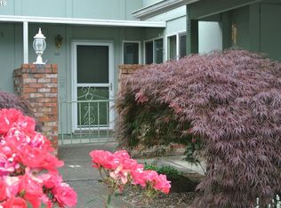 12831 SE Stark St, Portland, OR 97233