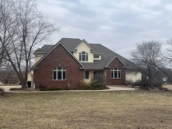 13400 110th Rd, Hoyt, KS 66440