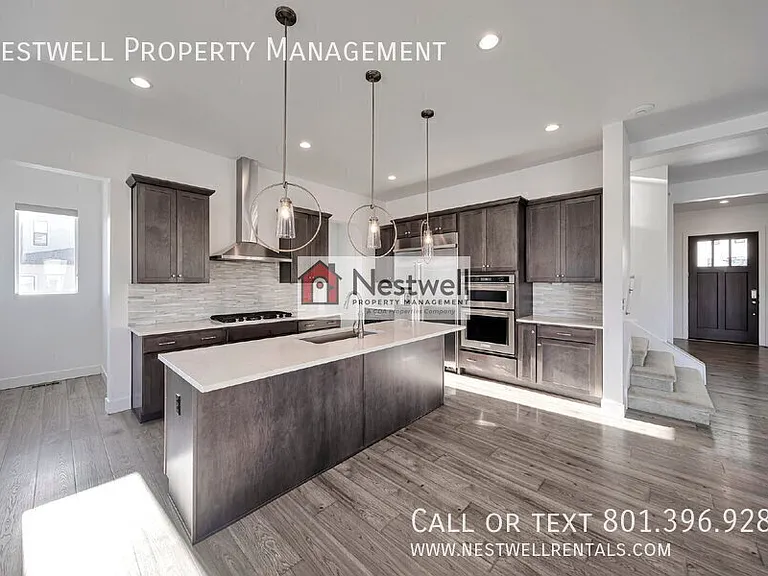 2346 E Snowy Peak Dr — Photo 14