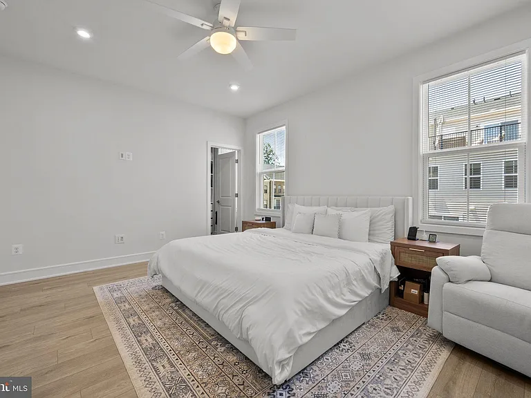 23055 Blue Eagle Ter — Photo 26