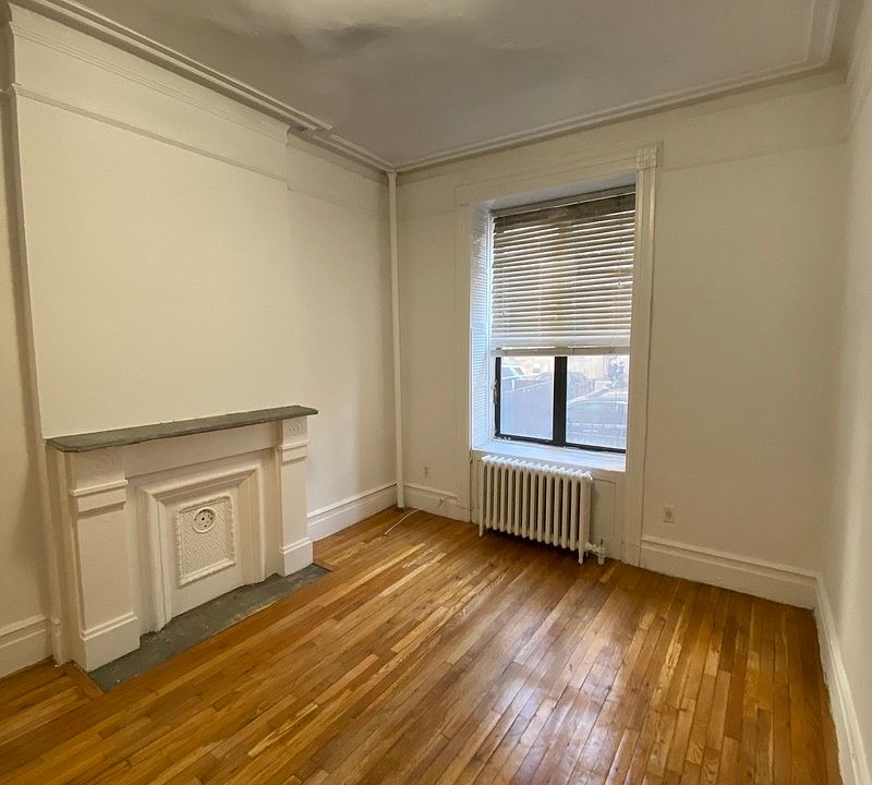 1st image of 313 W 54th St APT 1FE