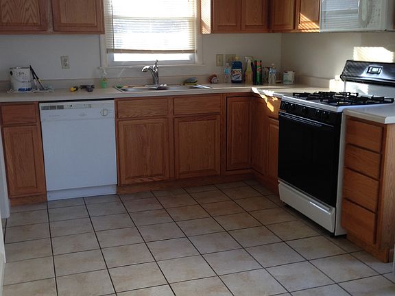 3rd image of 1812 Pierce Ave