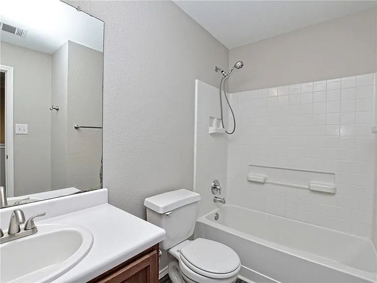 1172 Shadow Creek Blvd — Photo 16