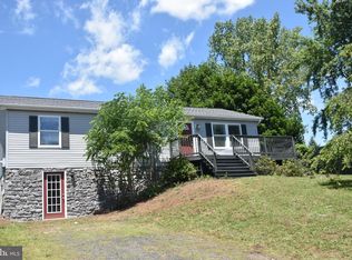 1542 Wynonah Dr, Auburn, PA 17922
