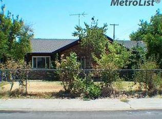 3176 Clay St, Sacramento, CA 95815