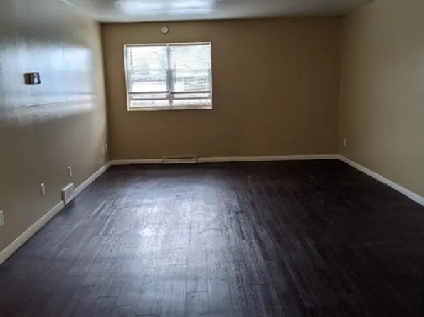 450 N Main St, Goldfield, IA