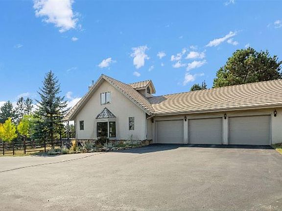 3 Car Attached Garage