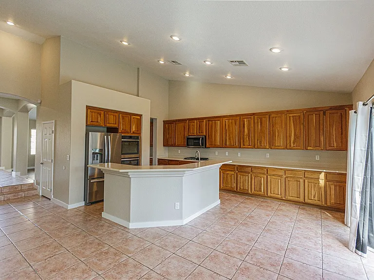 1344 Temporale Dr — Photo 12