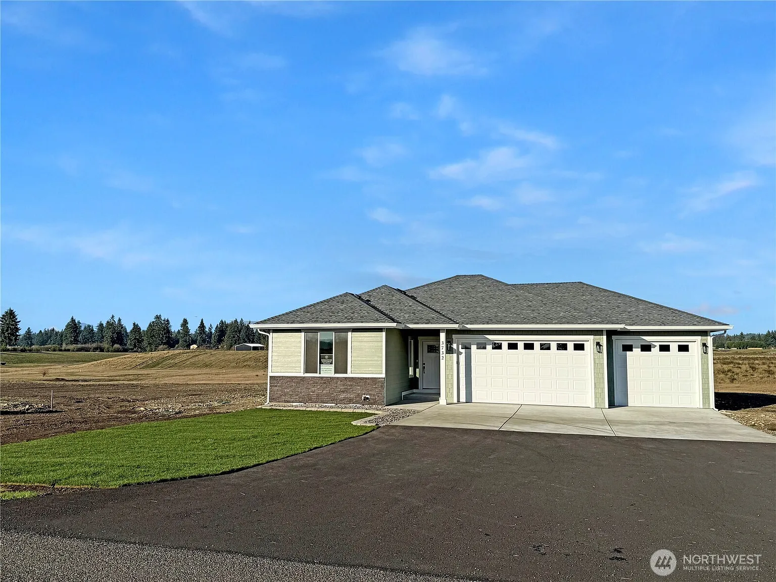 3732 169th Avenue SW photo 1
