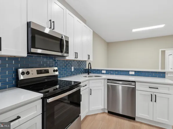 417 W Elm St APT 1, Conshohocken, PA 19428