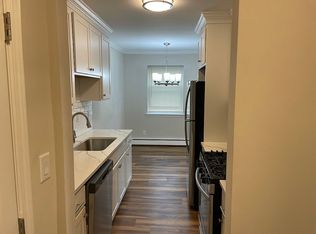 271 King St APT 2G, Port Chester, NY 10573