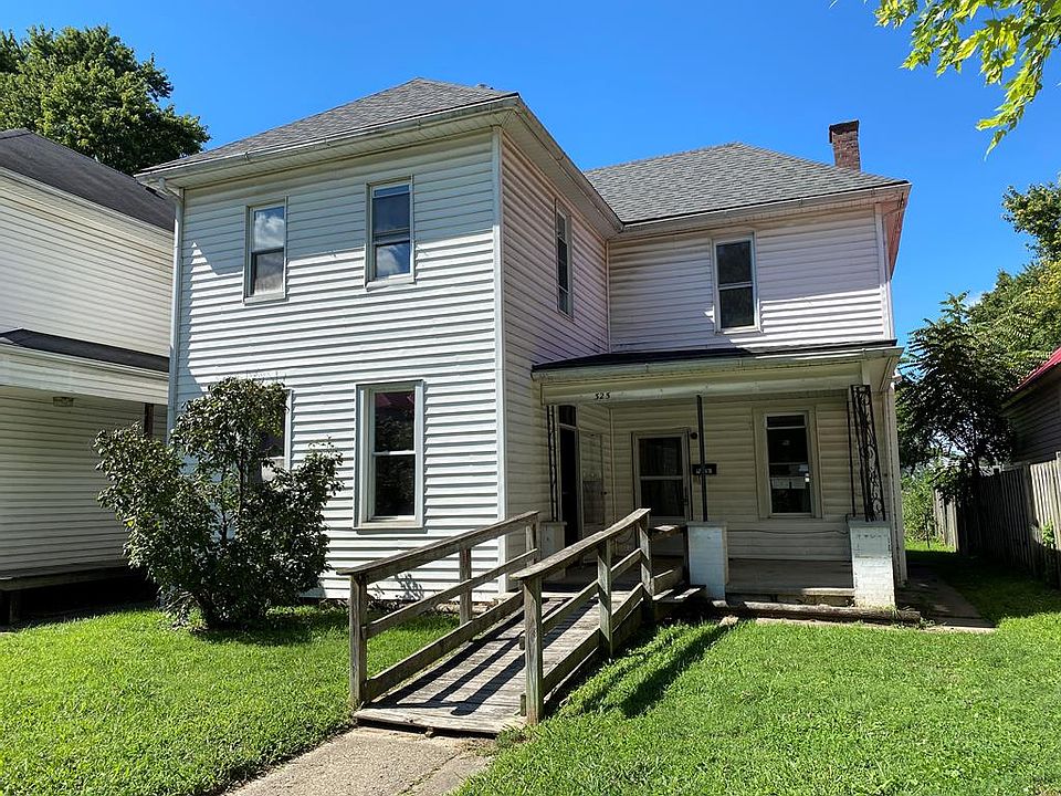1st image of 325 E 4th St