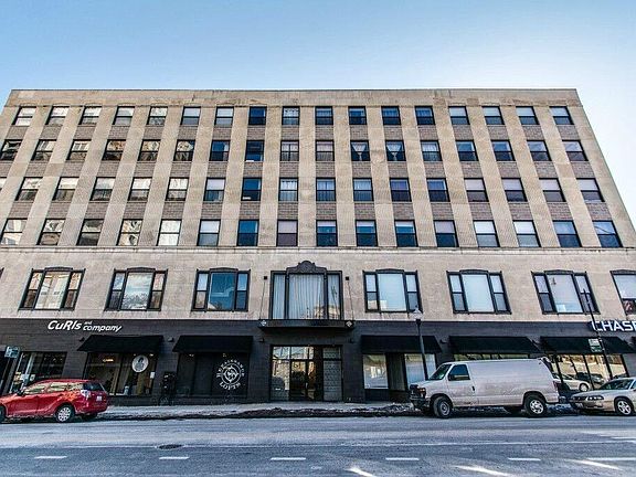5th image of 1791 W Howard St Unit 205