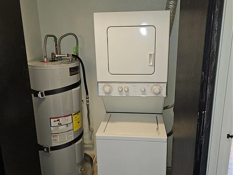 5136 Golden Ln #D — Photo 12
