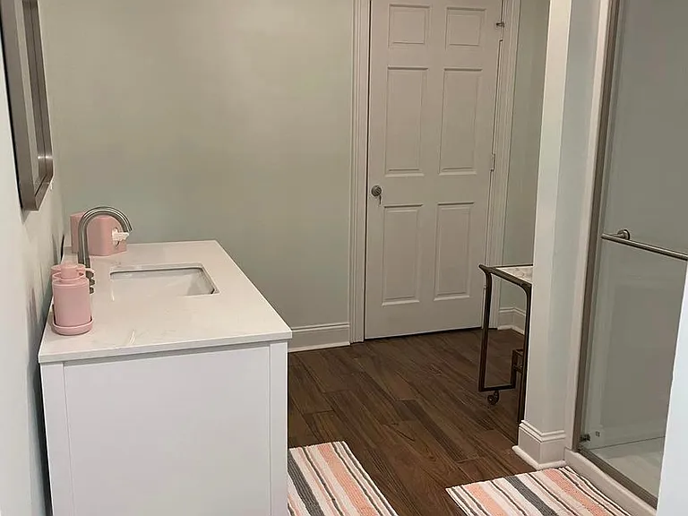 616 E Duffy St — Photo 7