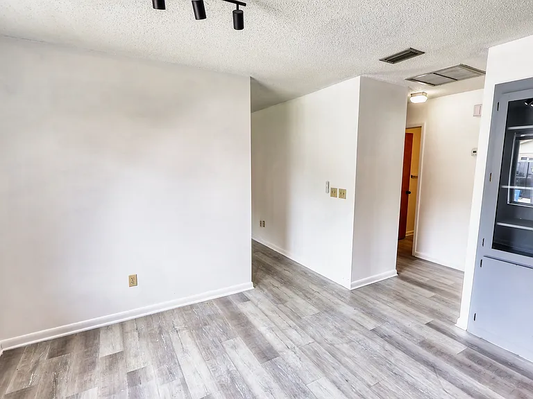 111 Horst Rd — Photo 16