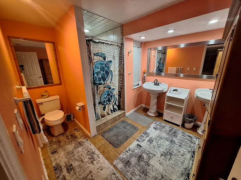 4050 Yucatan Cir — Photo 13