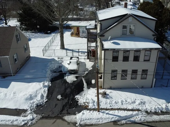 31 Emerald Ave, Webster, MA 01570