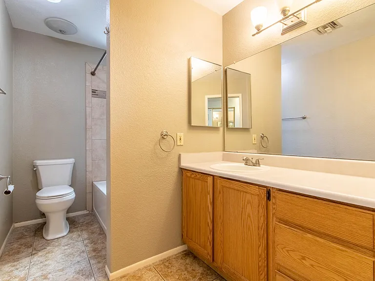 5961 N Edenbrook Ln — Photo 8