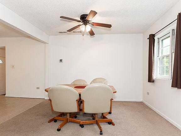 3rd image of 8320 Paloma Dr