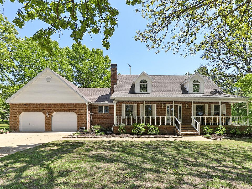 1st image of 3920 White Oak Road