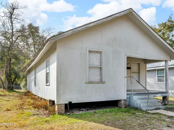 1317 20th St, Gulfport, MS 39501