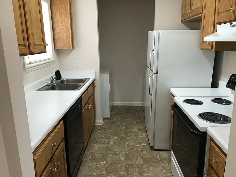 601 Main St — Photo 60