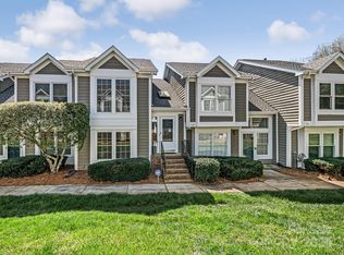 8228 Legare Ct, Charlotte, NC 28210