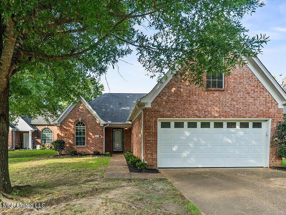 1st image of 4531 Graham Lake Dr