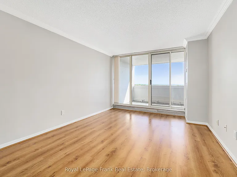 44 Falby Ct #909 — Photo 11