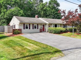 9 Kings Mountain Dr, West Boylston, MA 01583