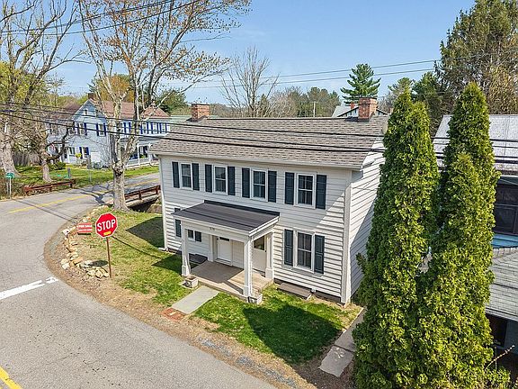 2nd image of 570 Lt York Springmills Rd #R