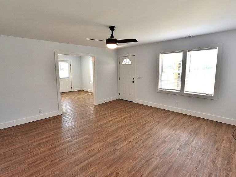 3630 Loop Rd — Photo 4