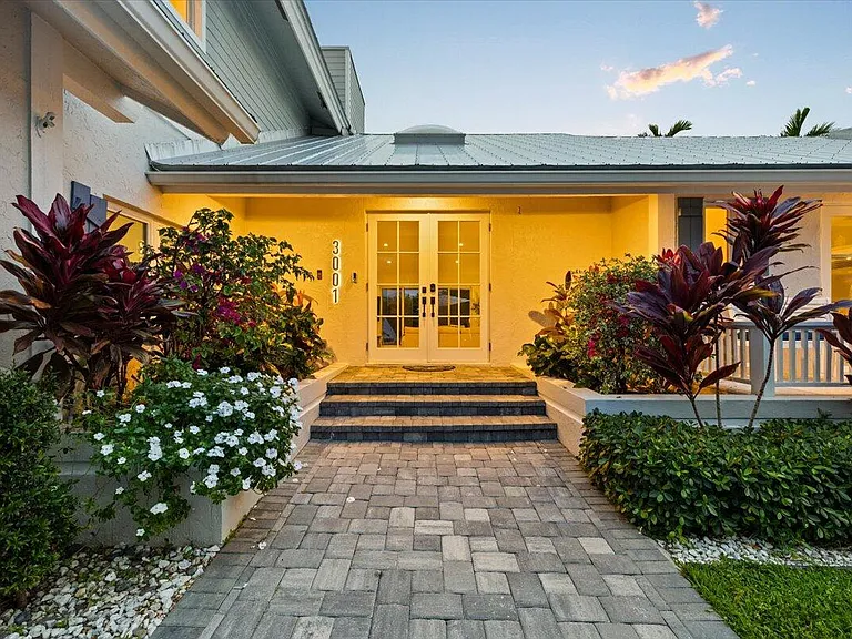 3001 Jasmine Ct — Photo 15