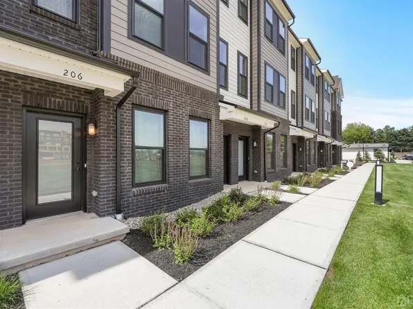 206 Lyla Ln, West Berlin, NJ 08091