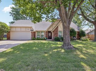 8617 S 72nd Ave E, Tulsa, OK 74133