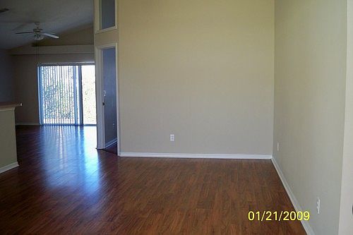 3rd image of 1561 Deerfield Ave