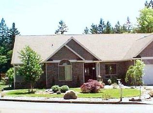 330 NE Santiam Pointe Loop, Mill City, OR 97360