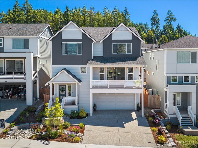 5th image of 11010 Deer Trail Lane NW