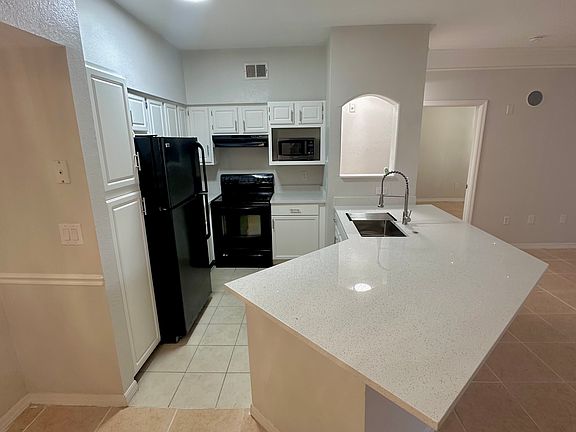 5th image of 3384 Corona Village Way APT 107